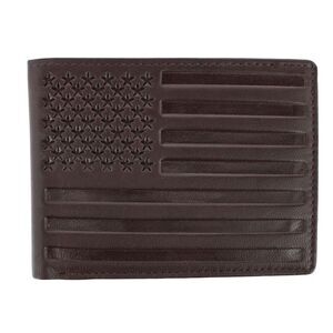 CTM Men's Leather American Flag Embossed Bifold Wallet